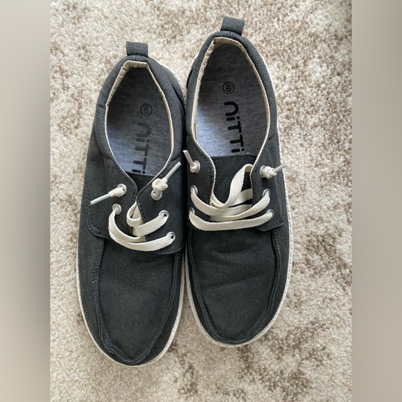 Black canvas loafers - Picture 3 of 4